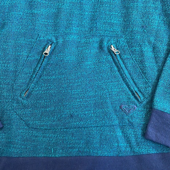 ROXY Green/Blue Knit Distressed Pullover Hoodie  Jacket w/ Pocket Size Medium - Picture 3 of 10